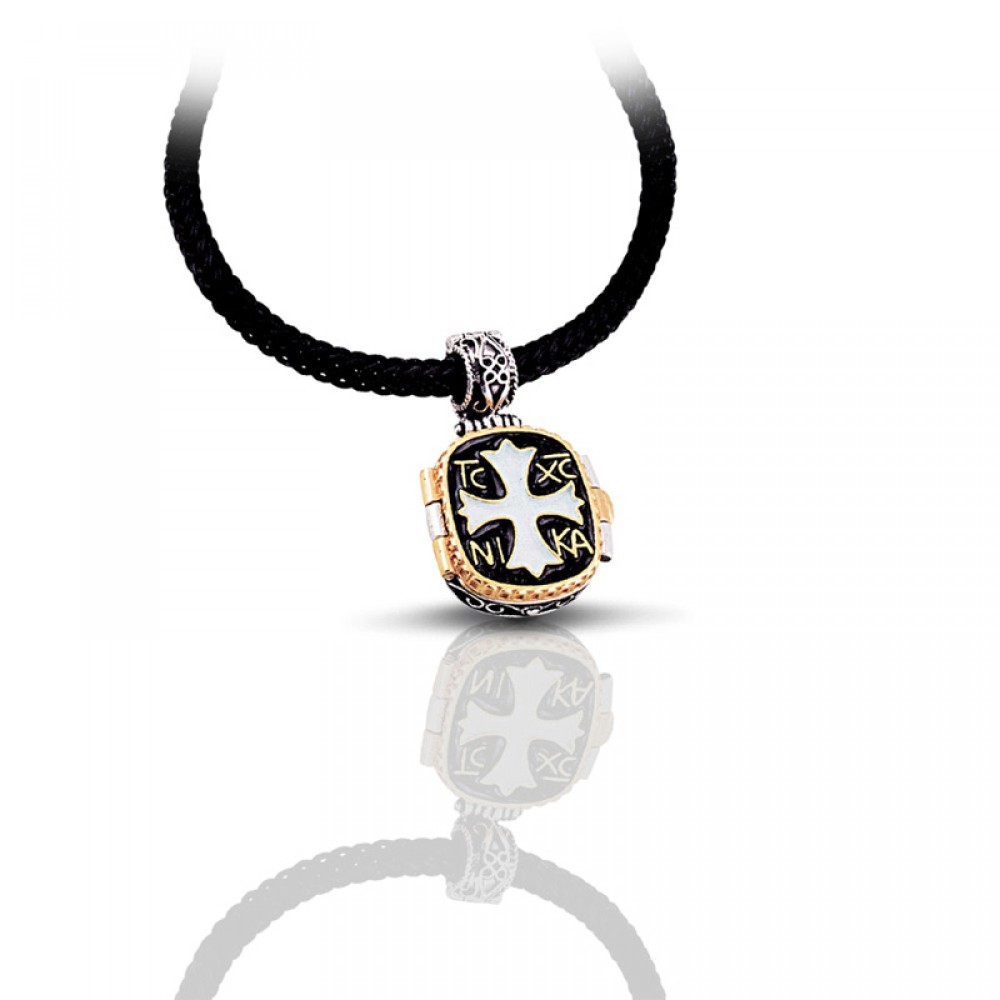 Ασημένιο Εμαγιέ Μενταγιόν με Εγχάρακτο Άγιο Σπυρίδωνα