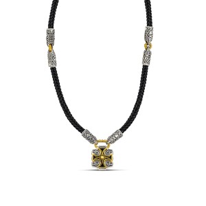 Ασημένιο Κολιέ με Πλεκτό Λαστιχένιο Κορδόνι και Μαλτέζικο Σταυρό από τον Dimitrios Exclusive