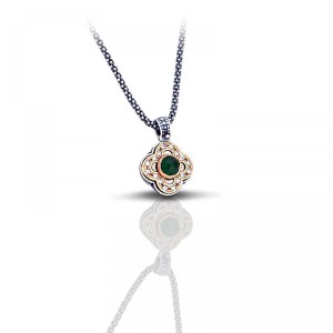 Ασημένιο Μενταγιόν με Ημιπολύτιμη Πέτρα από τον Dimitrios Exclusive