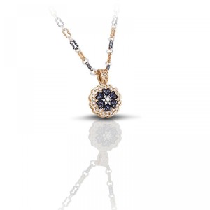 Μενταγιόν από τον Dimitrios Exclusive