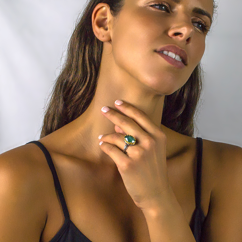 Οβάλ Δαχτυλίδι με Επιχρυσωμένο Στεφάνι και Κρύσταλλο Swarovski από τον Dimitrios Exclusive